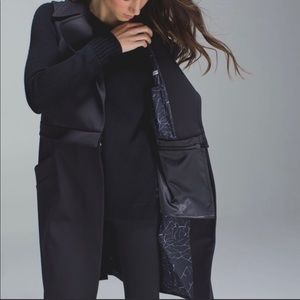 Lululemon Quickchange Vest